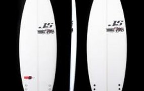 JS Blakbox 5’6 Surfboard – Roadtest 01