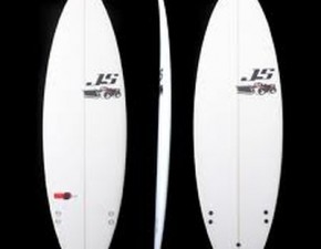JS Blakbox 5’6 Surfboard – Roadtest 01